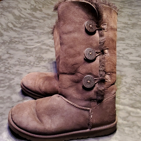 UGG Bailey tall button boots - Picture 3 of 8